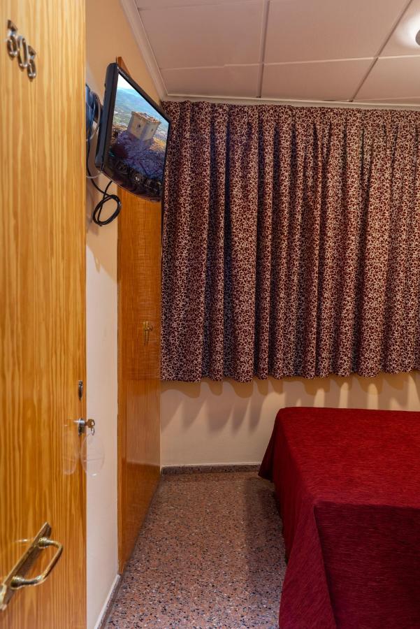 Hotel Anna Cocentaina Bagian luar foto